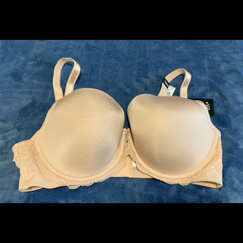 NWT 38D Nude Torrid Bra with Lace